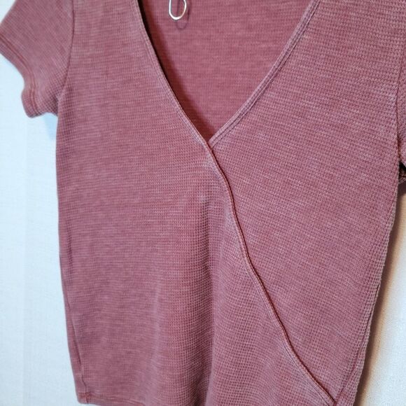 American Eagle Waffle Knit Cropped Tee Size XS - Picture 4 of 10